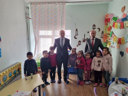 İlçe Kaymakamımız Haluk Koç 4-6 Yaş Grubu Kur’an Kurslarını Ziyaret Etti